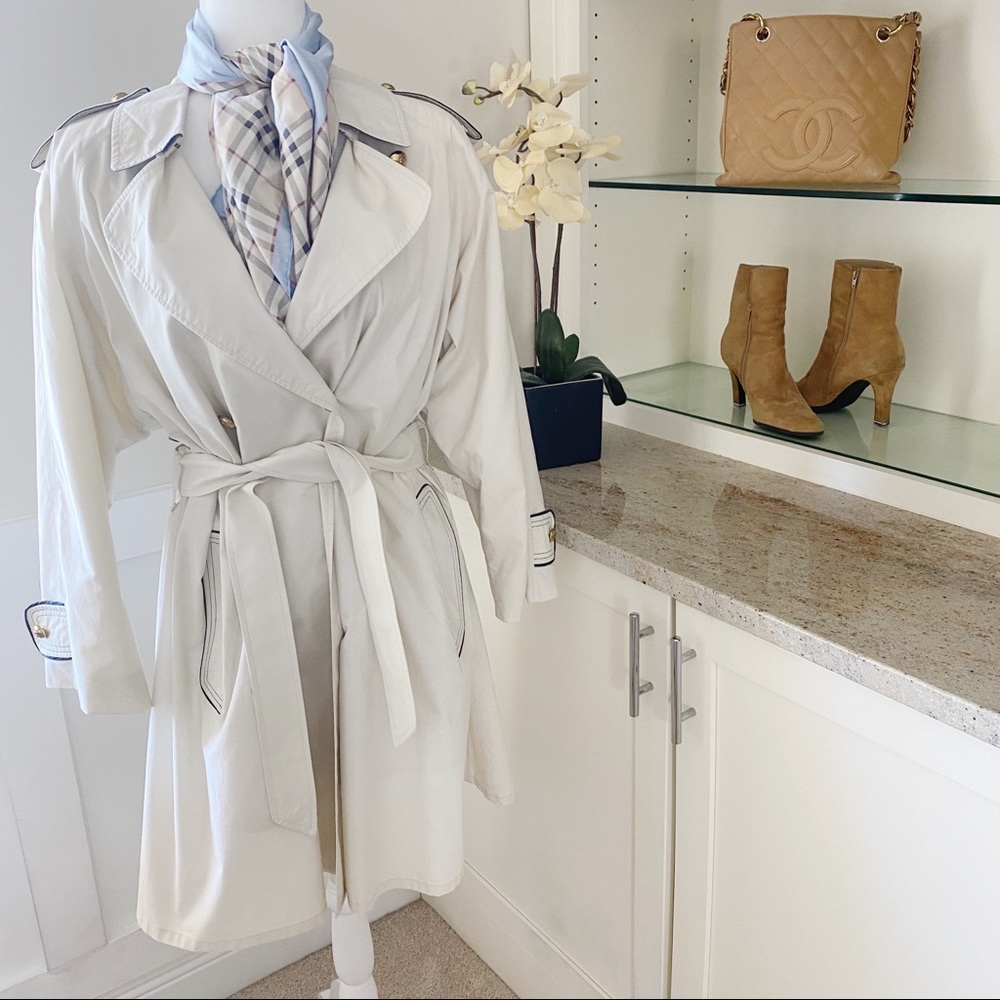 Vintage Burberry Trench Coat Ivory 12 - Picture 2 of 16